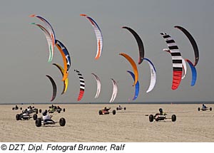 Eldorado fÃ¼r Kitebuggy-Fahrer â€“ St. Peter Ording