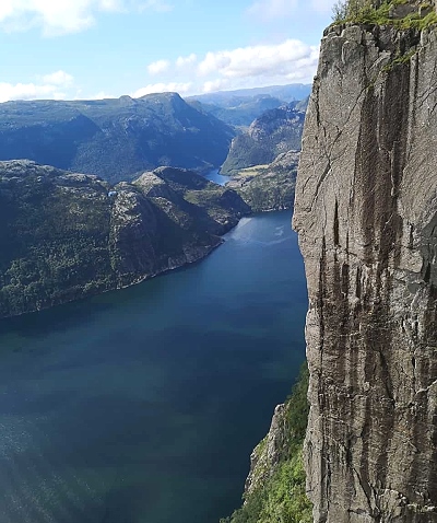 Blick vom Preikestolen Ã¼ber den Lysefjord