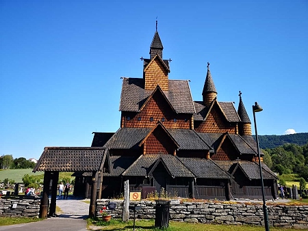 Stabkirche Heddal in Südnorwegen