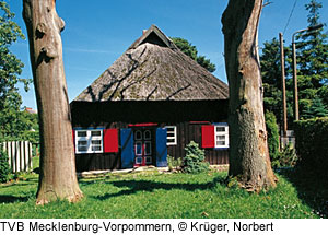 Reetgedecktes Haus in Fischland-Darsst Zingst